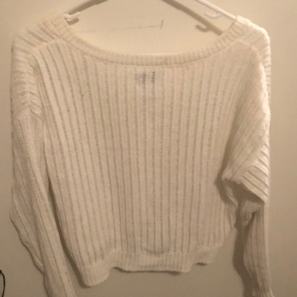 Cropped cream sweater - Picture 2 of 2